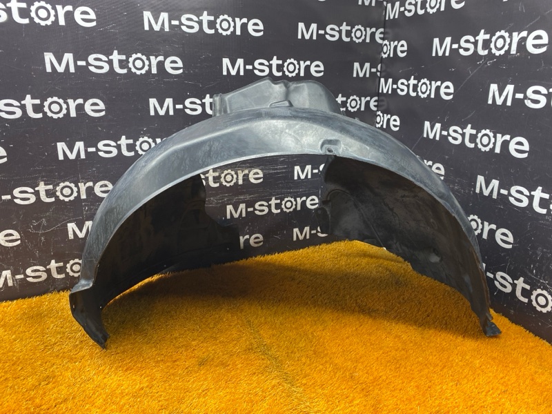 подкрылок, 8500 рублей, Красноярск