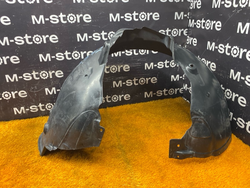 подкрылок, 8500 рублей, Красноярск