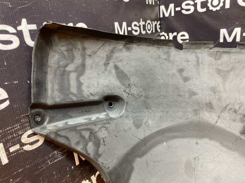 подкрылок, 3500 рублей, Красноярск