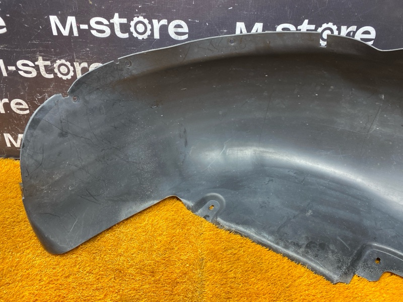 подкрылок, 1000 рублей, Красноярск