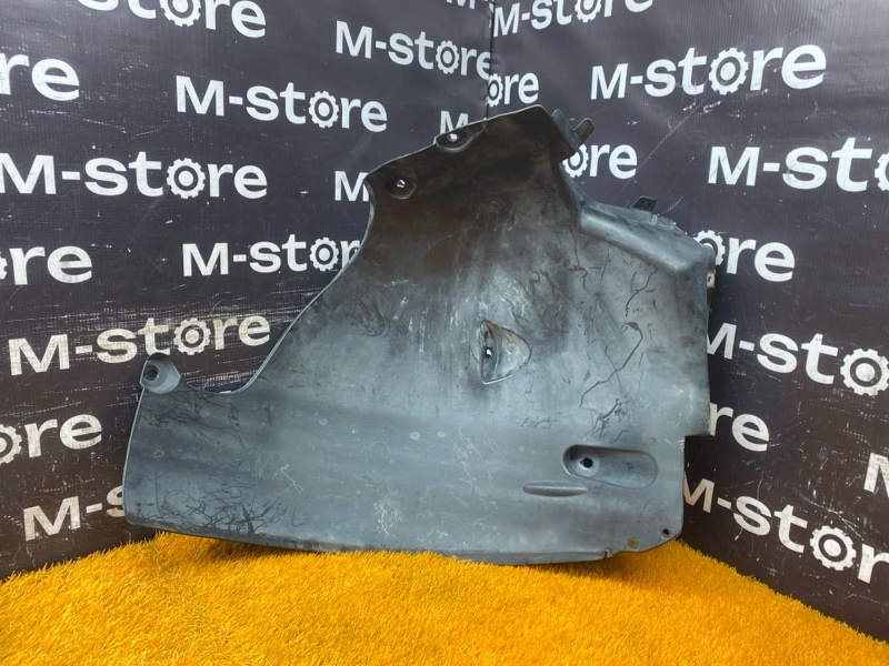 подкрылок, 2000 рублей, Красноярск