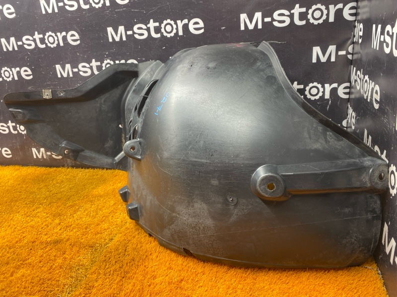 подкрылок, 4000 рублей, Красноярск