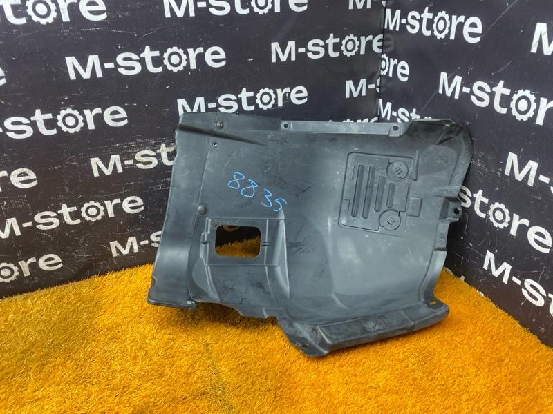 подкрылок, 4000 рублей, Красноярск