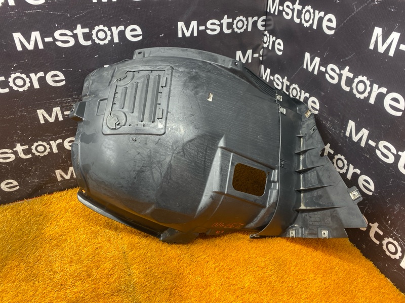 подкрылок, 4000 рублей, Красноярск