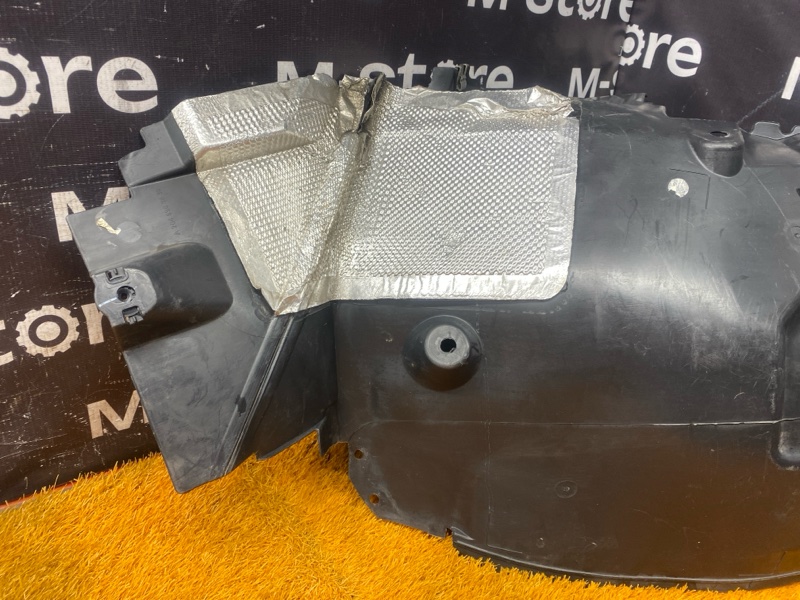 подкрылок, 1500 рублей, Красноярск