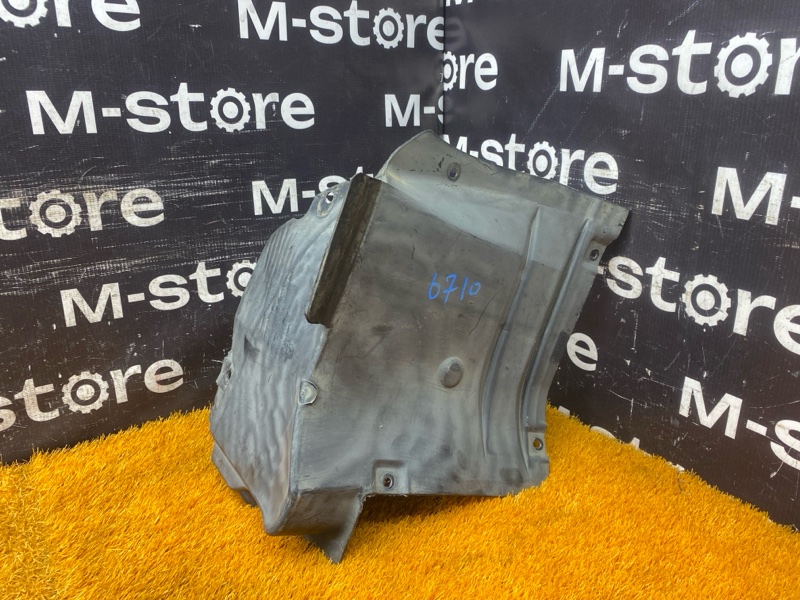 подкрылок, 3000 рублей, Красноярск