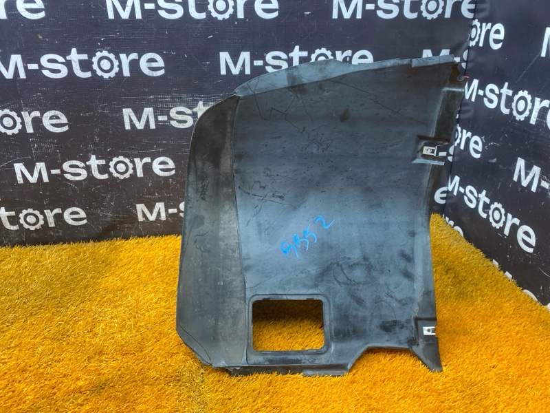 подкрылок, 3000 рублей, Красноярск