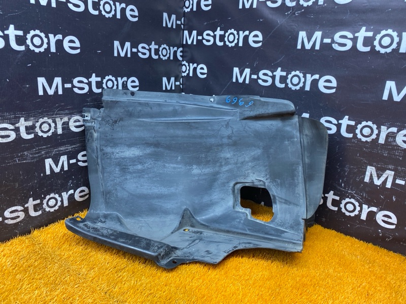 подкрылок, 2000 рублей, Красноярск