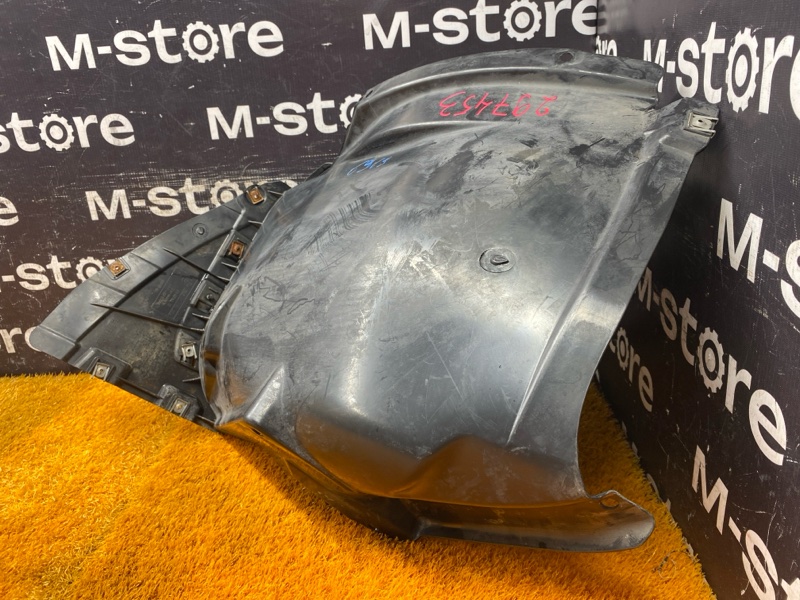 подкрылок, 2000 рублей, Красноярск