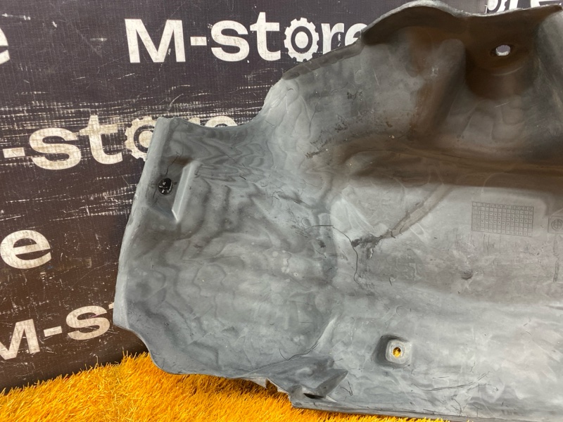 подкрылок, 800 рублей, Красноярск