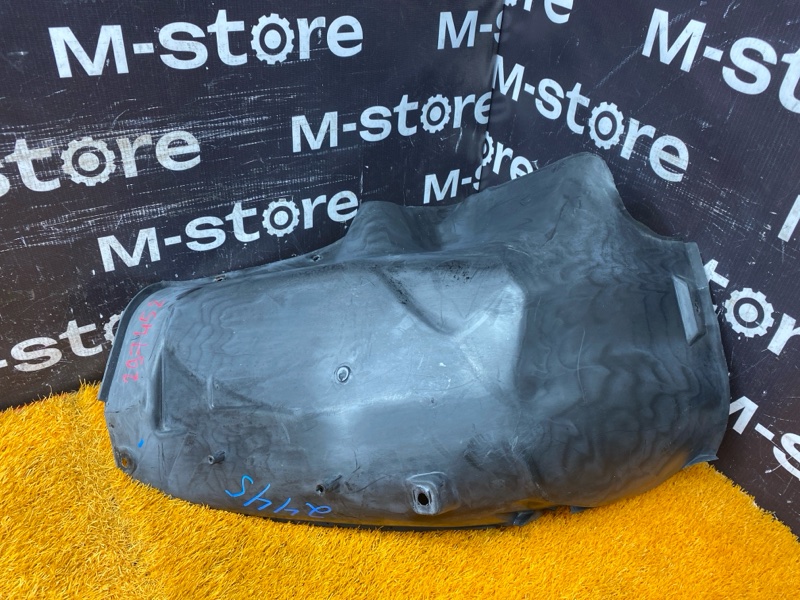 подкрылок, 800 рублей, Красноярск