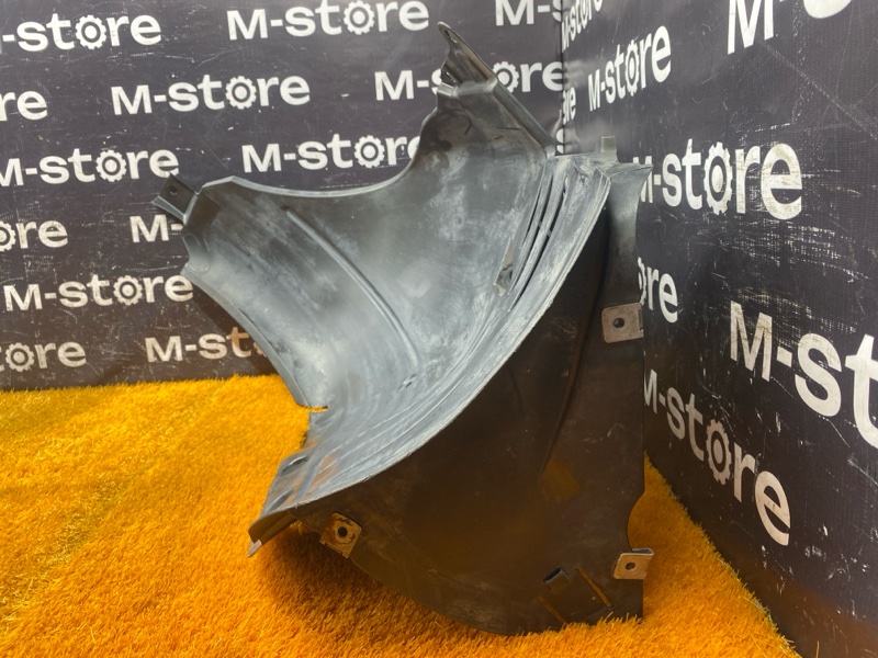 подкрылок, 5000 рублей, Красноярск