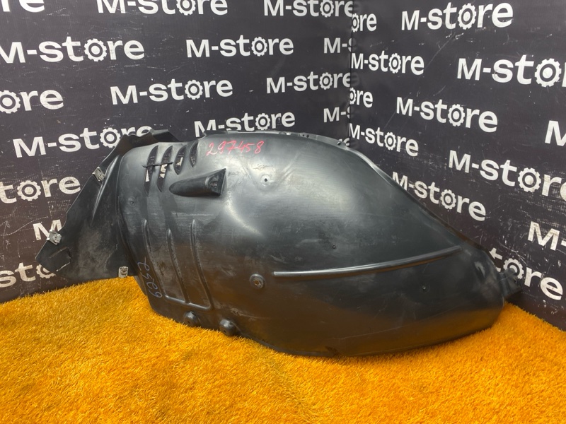 подкрылок, 5000 рублей, Красноярск