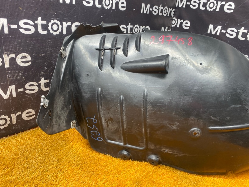 подкрылок, 5000 рублей, Красноярск