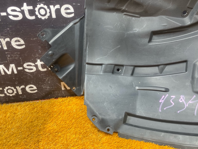 подкрылок, 3700 рублей, Красноярск