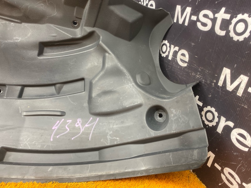 подкрылок, 3700 рублей, Красноярск