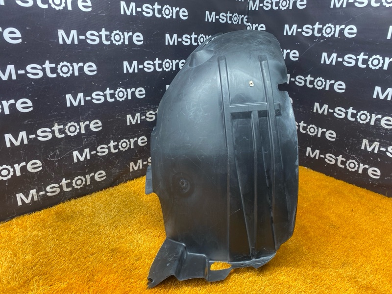 подкрылок, 7000 рублей, Красноярск