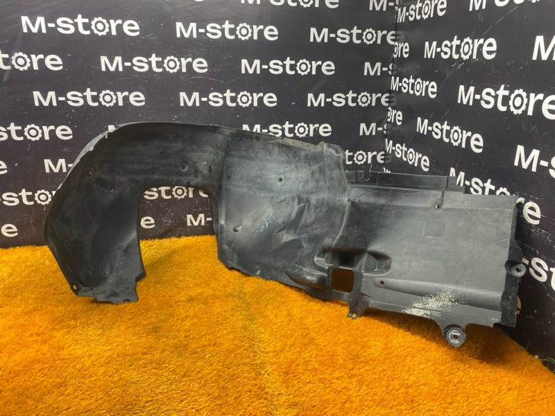 подкрылок, 2500 рублей, Красноярск