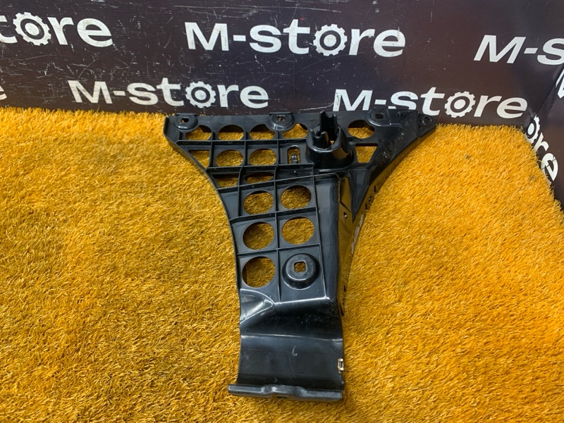 крепление бампера, 400 рублей, Красноярск