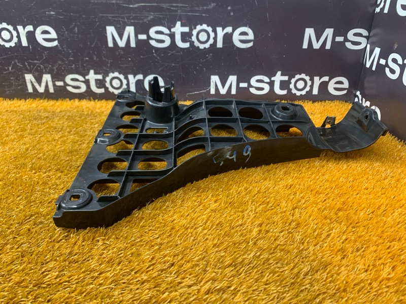 крепление бампера, 400 рублей, Красноярск