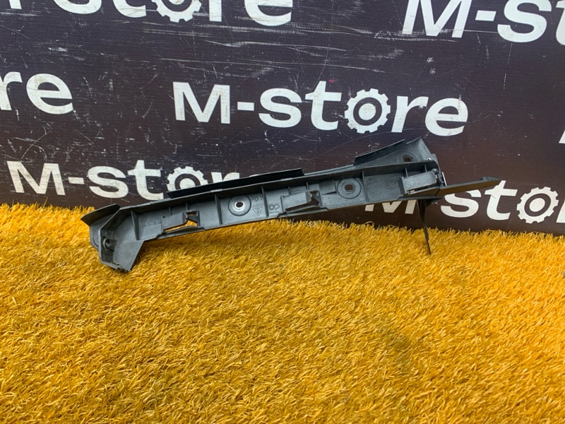 крепление бампера, 3000 рублей, Красноярск