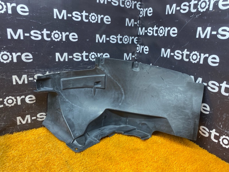 подкрылок, 2000 рублей, Красноярск