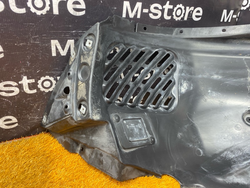 подкрылок, 5000 рублей, Красноярск