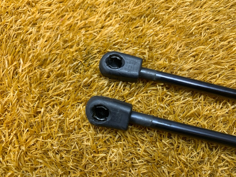 амортизатор капота, 1000 рублей, Красноярск