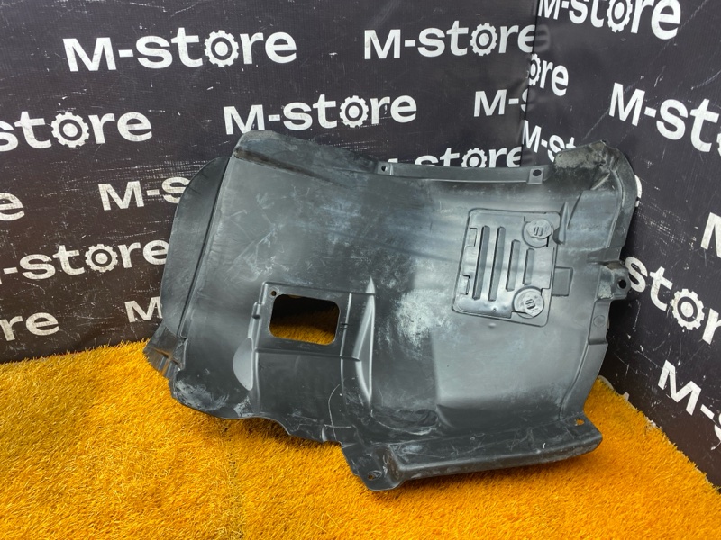 подкрылок, 4000 рублей, Красноярск