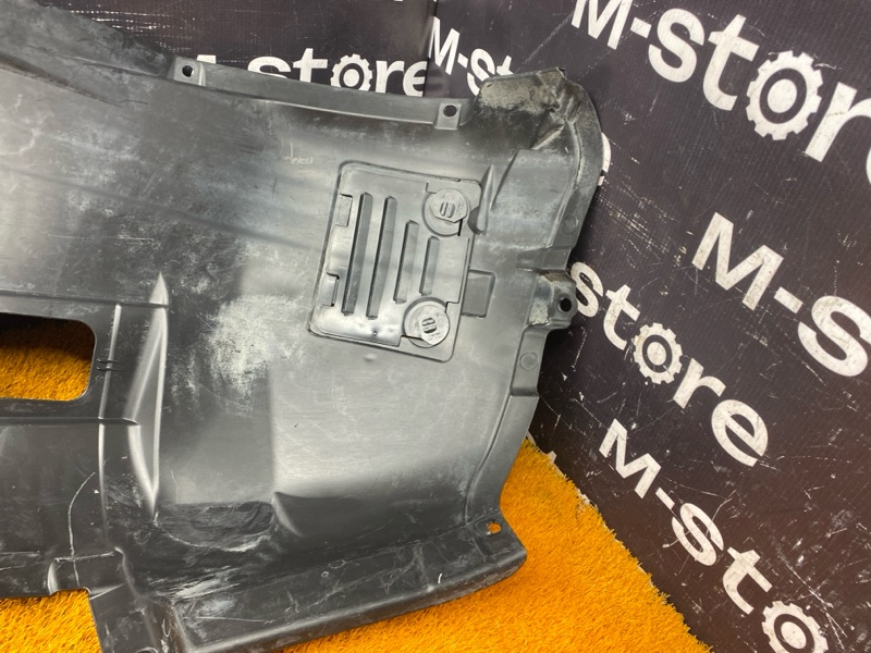 подкрылок, 4000 рублей, Красноярск