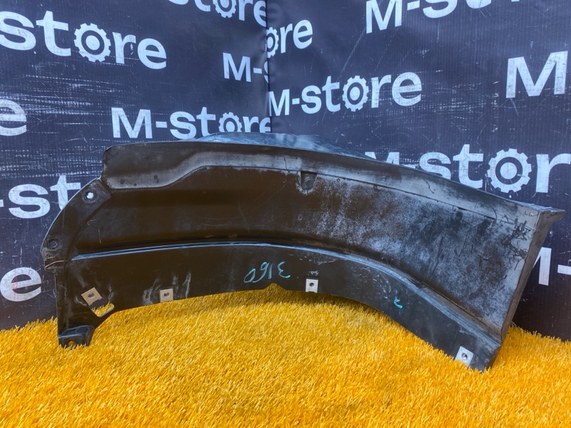 подкрылок, 4000 рублей, Красноярск