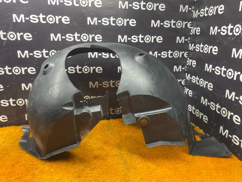 подкрылок, 8300 рублей, Красноярск