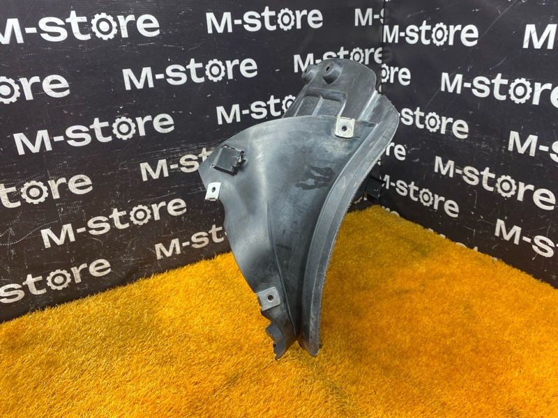 подкрылок, 5000 рублей, Красноярск