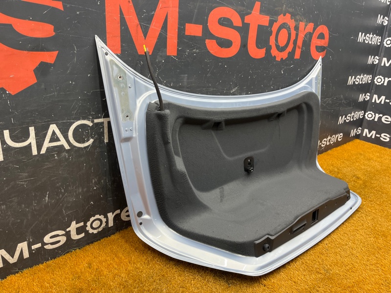 крышка багажника, 12500 рублей, Красноярск