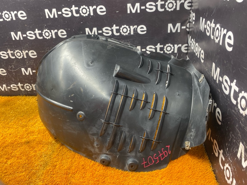 подкрылок, 5000 рублей, Красноярск