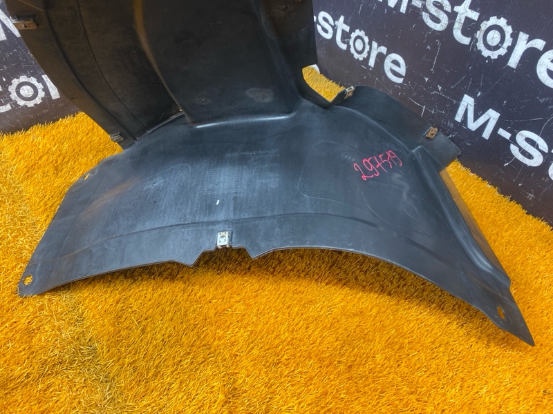 подкрылок, 3500 рублей, Красноярск