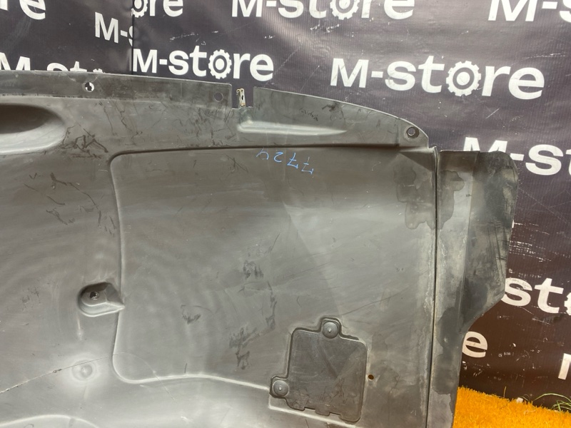 подкрылок, 5000 рублей, Красноярск