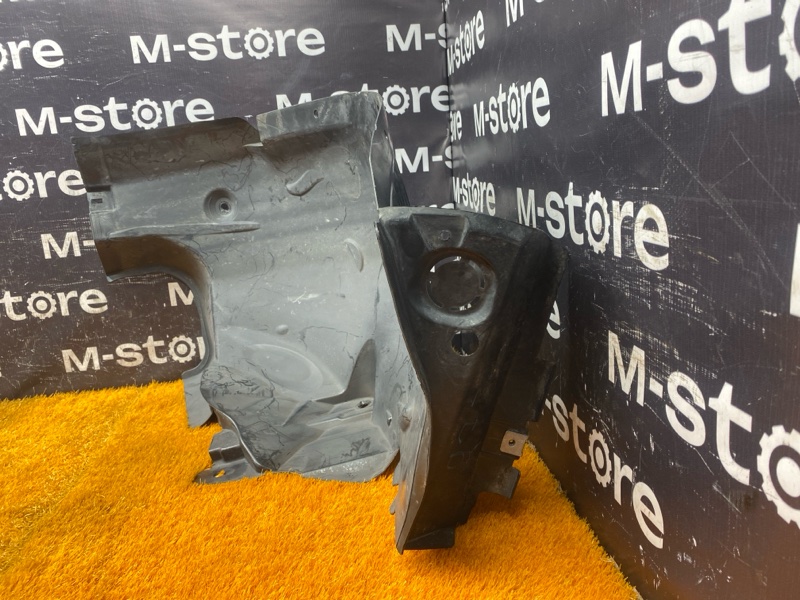 подкрылок, 4000 рублей, Красноярск