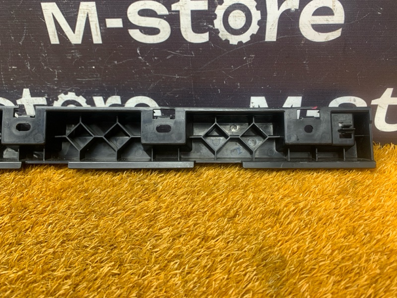 кронштейн порога, 300 рублей, Красноярск