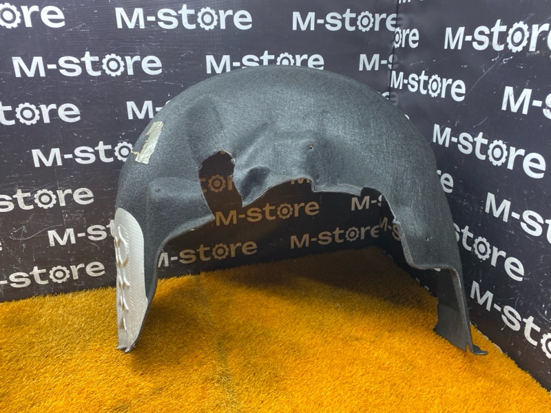 подкрылок, 3000 рублей, Красноярск