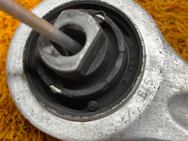 Рычаг подвески нижний, 1300 рублей, Красноярск