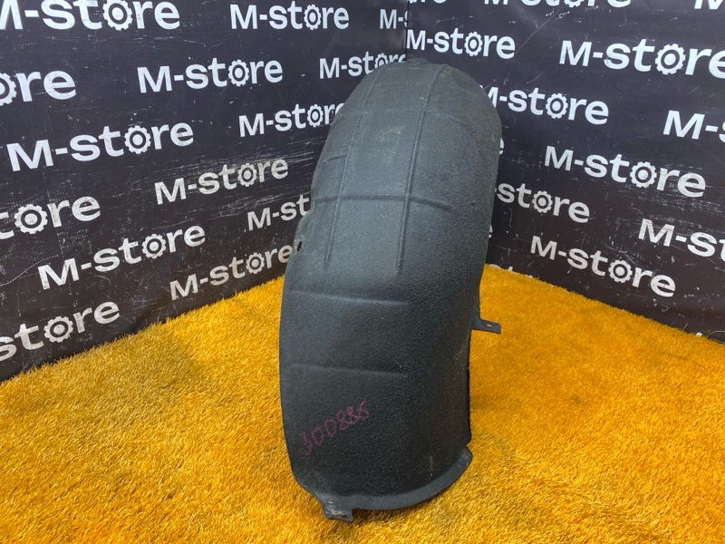 подкрылок, 3000 рублей, Красноярск