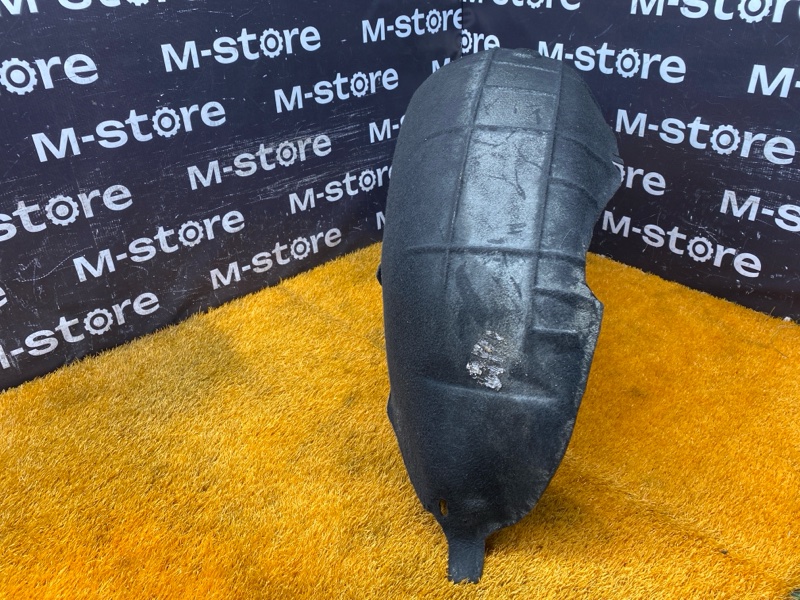 подкрылок, 3000 рублей, Красноярск