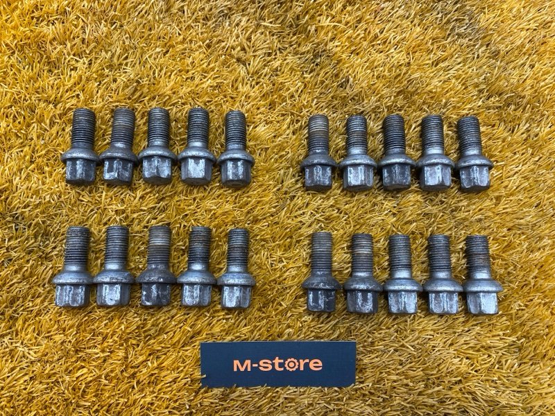 болт колесный, 2000 рублей, Красноярск