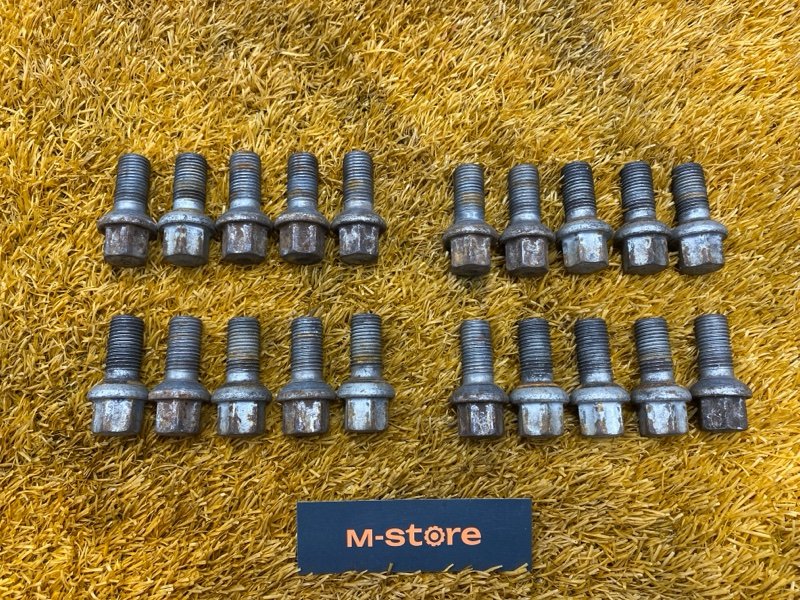 болт колесный, 2000 рублей, Красноярск