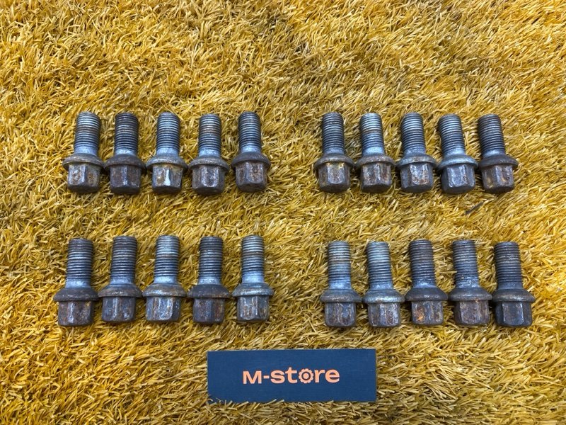 болт колесный, 2000 рублей, Красноярск