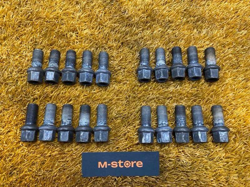 болт колесный, 2000 рублей, Красноярск