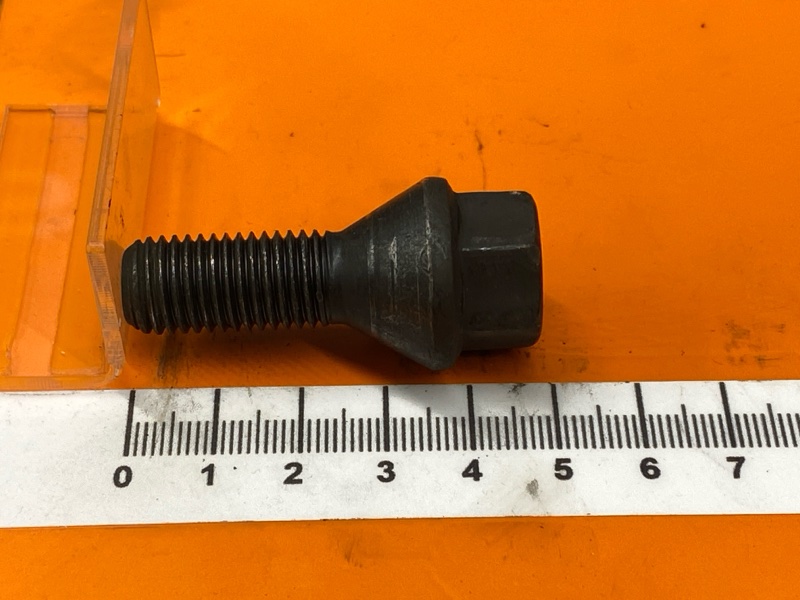 болт колесный, 1600 рублей, Красноярск