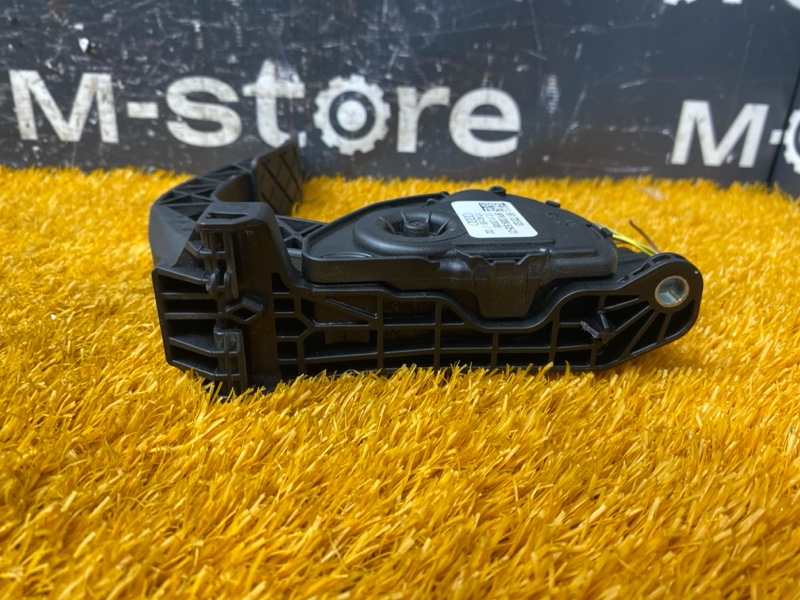 педаль газа, 500 рублей, Красноярск