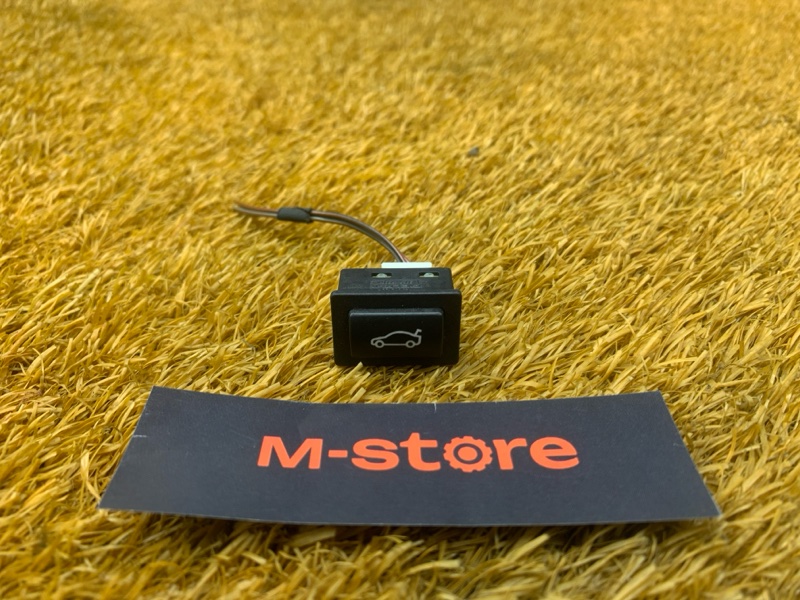 Кнопка открывания багажника, 500 рублей, Красноярск